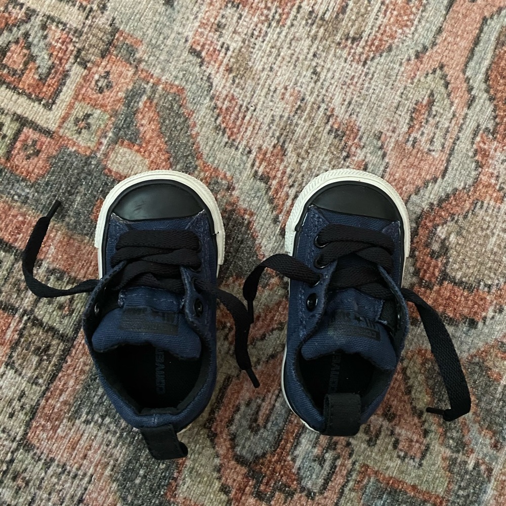 slip on toddler Converse